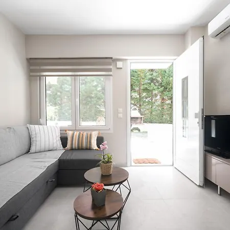 Malena House By Luxlikehome Siviri